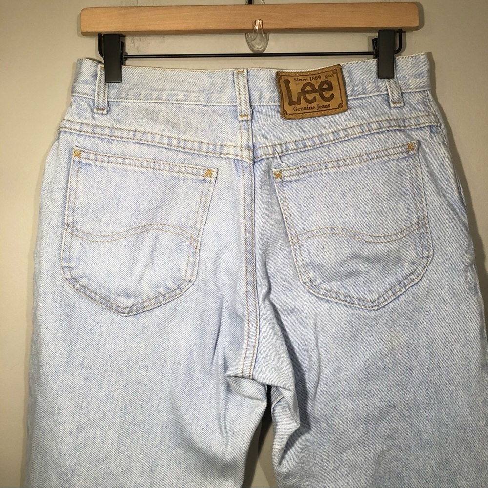 Lee Light Wash Jeans 31x30 - Picture 4 of 10